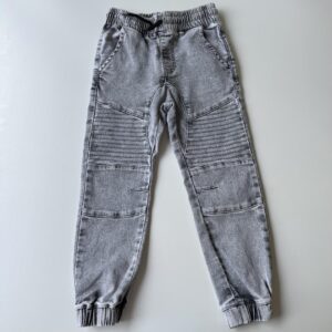 Light grey jeans