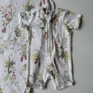 White, green & red mice printed romper + cotton blanket set